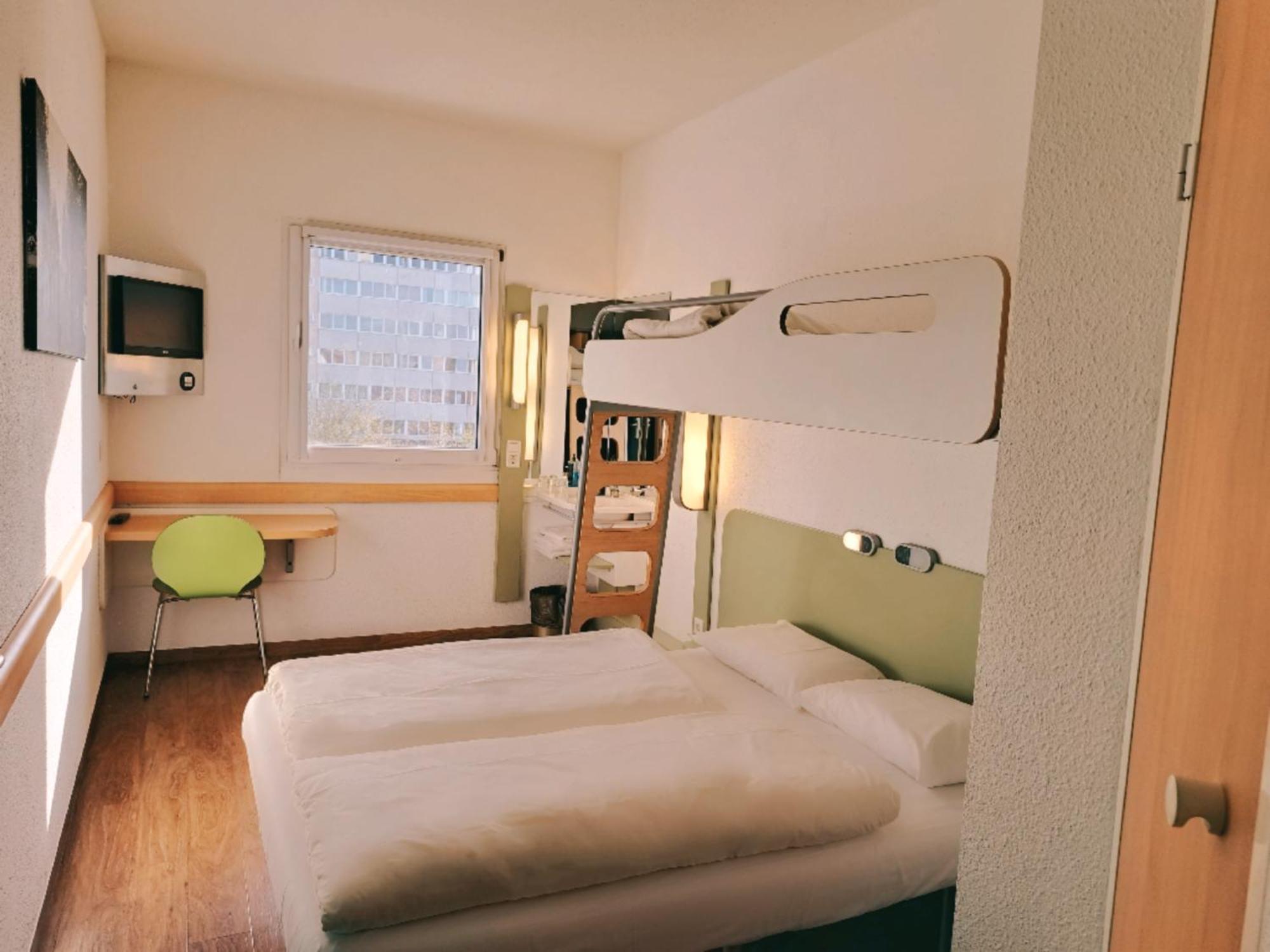 Ibis Budget Berlin Ost Exterior photo